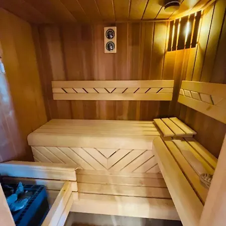 Botanica - Finnish Sauna Villa Siófok