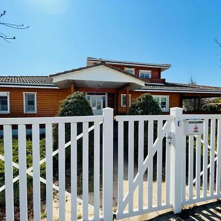 Botanica - Finnish Sauna Villa *